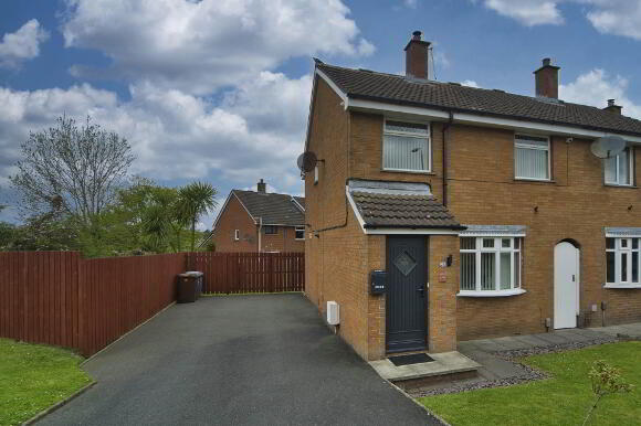 Photo 1 of 33 Hilden Court, Lisburn