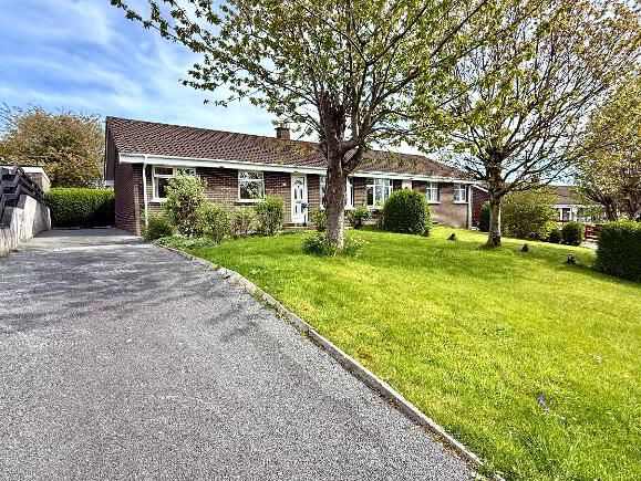Photo 1 of 34 Lindenwood Park, Foylespring, Derry