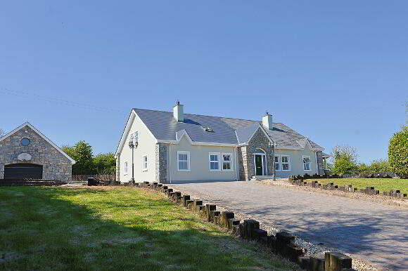 Photo 1 of 16 Carrowbane Road, Camlough