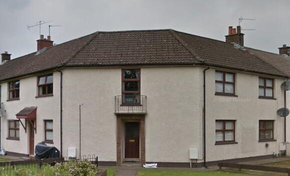 Photo 1 of 5c Pine Cross, Dunmurry