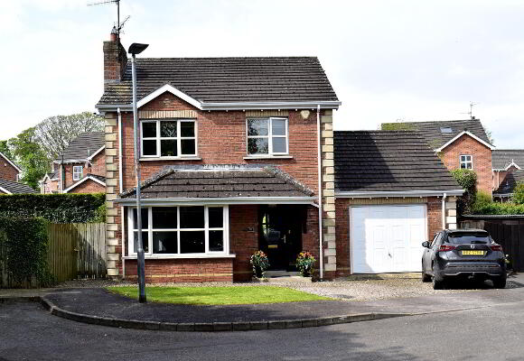 Photo 1 of 10 Cottage Avenue, Dollingstown