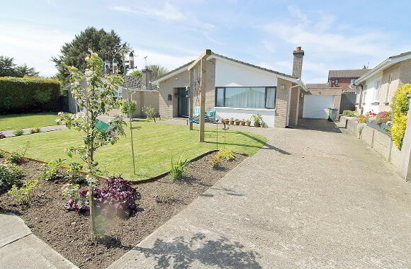 Photo 1 of 44 Sandfield Gardens, Blackrock