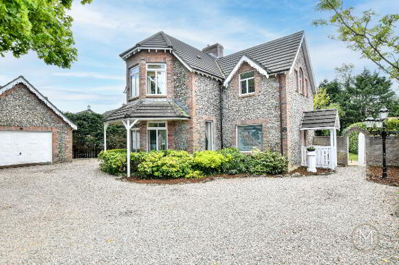 Photo 1 of 113 Belfast Road, Antrim