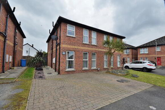 Photo 1 of 72 Balmoral Square, Bangor