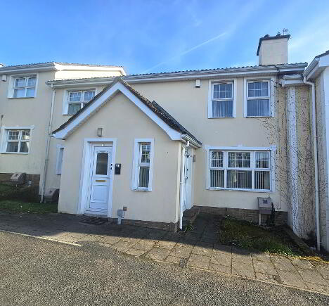 Photo 1 of 16 Oakfield Mews, L'Derry