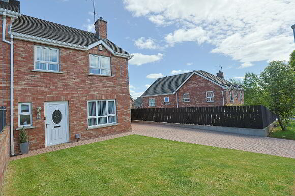 Photo 1 of 72 Bocombra Hill, Portadown, Craigavon