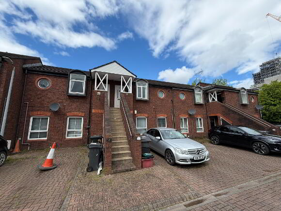 Photo 1 of 39 Salisbury Court, Belfast