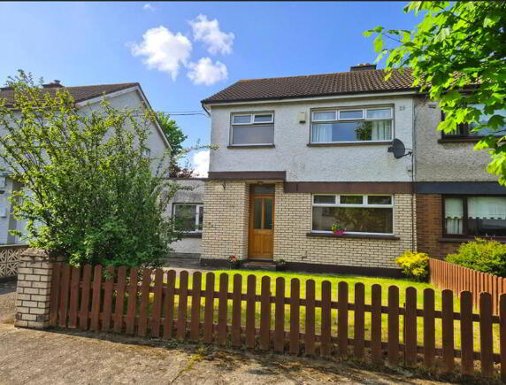 Photo 1 of 50 Auburn Heights, Retreat, Athlone