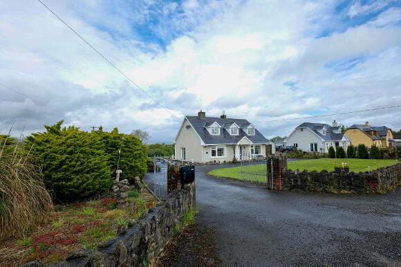 Photo 1 of Ahawilk, Feohanagh