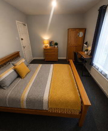 Photo 1 of Donegall Avenue, Room 3, All Bills Included., Belfast