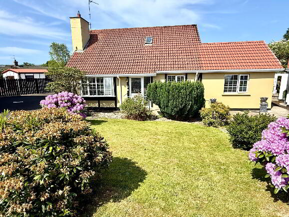 Photo 1 of 101 Templegrove, Derry