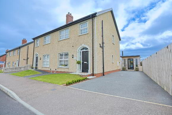 Photo 1 of 12 Mountfield Lodge, Portadown, Craigavon