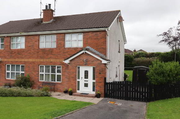 Photo 1 of 19 Park Hill, Maguiresbridge