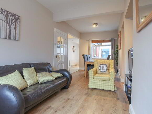 Photo 1 of 141 Donegall Avenue, Belfast South, Belfast