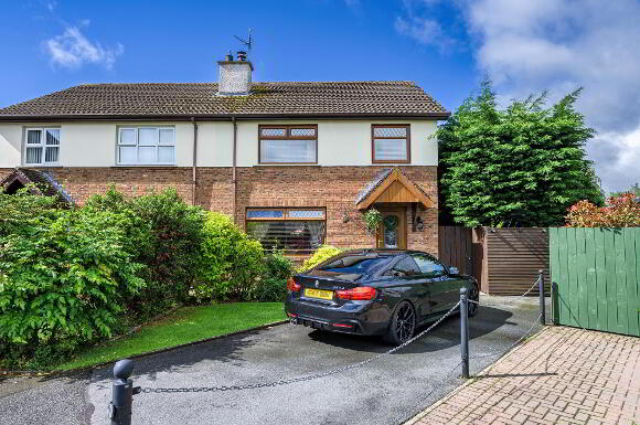 Photo 1 of 39 Collingdale, Lurgan