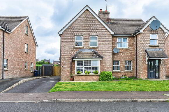 Photo 1 of 11 Broomhill, Magheralin