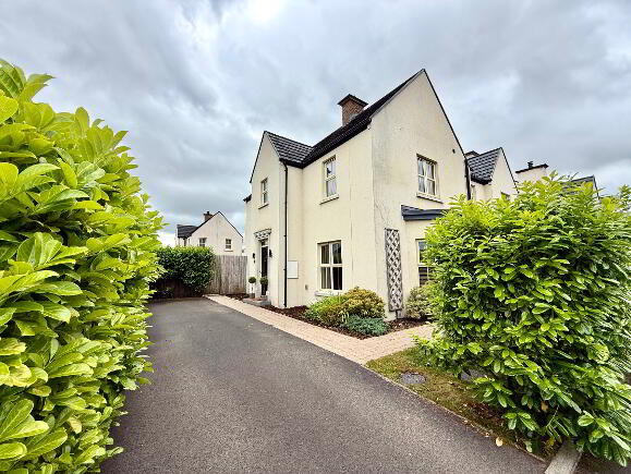Photo 1 of 30 Oak Country Manor, Waterside, L'Derry