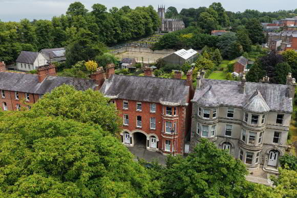 Photo 1 of 6 Hartford Place, Armagh