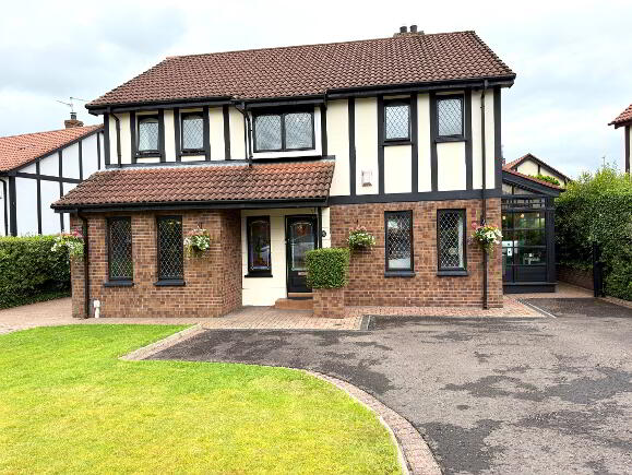 Photo 1 of 28 Templegrove, Derry