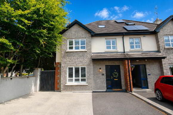 Photo 1 of 26 The Grove, Millersbrook, Nenagh