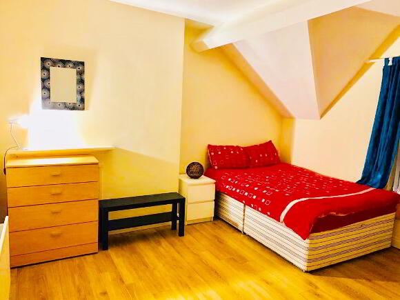 Photo 1 of Room 7, 31 Sandhurst Drive, Stranmillis, Belfast