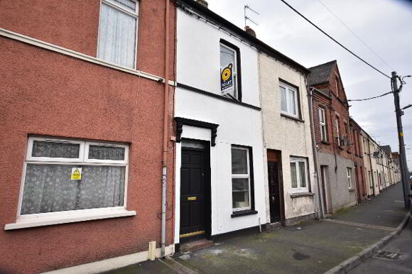 Photo 1 of 68 Victoria Street, Lurgan