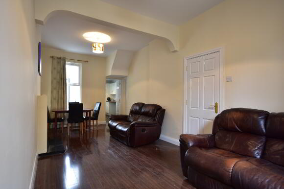 Photo 1 of 49 Victoria Street, Lurgan