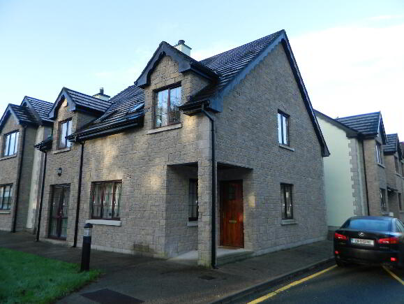 Photo 1 of 26 Macragnaill Court, Lough Rynn, Mohill, Leitrim