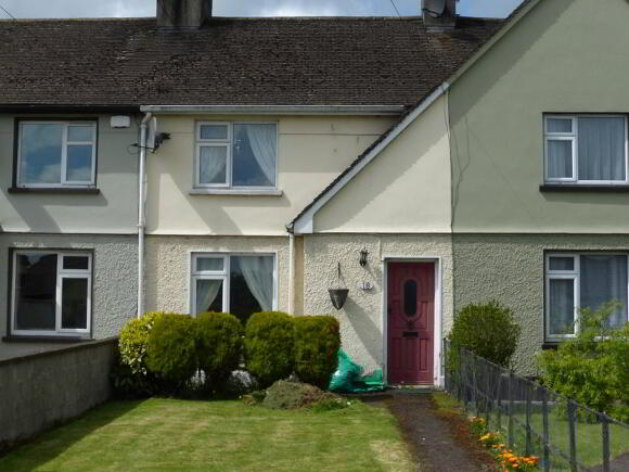 Photo 1 of 18 Collins Park, Callan