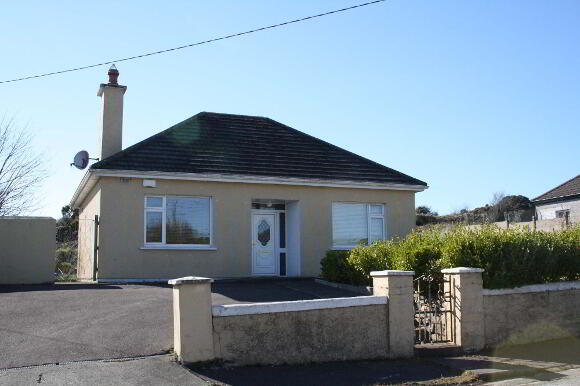 Photo 1 of 'Fernlee', Old Mallow Road