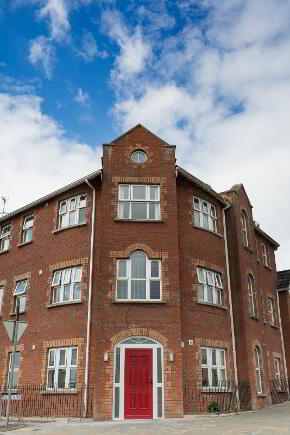 Photo 1 of 11 Annes Court, Dungannon