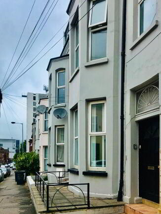 Photo 1 of Camden Street, Room 6, All Bills Included, Belfast