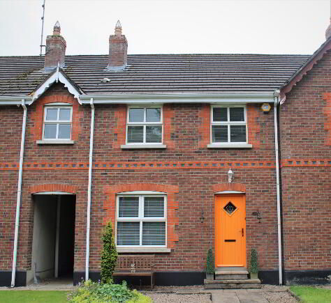 Photo 1 of 35 Ivy Mead, Waterside, L'Derry