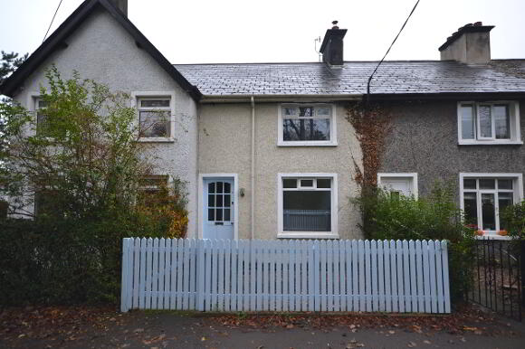 Photo 1 of 6 Sycamore Drive, Jordanstown