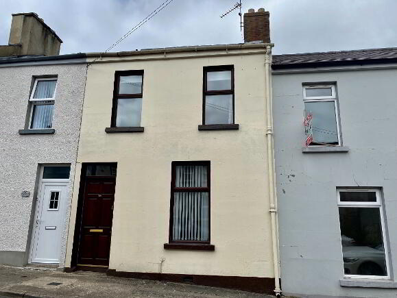 Photo 1 of 18 Hawthorn Terrace, Derry