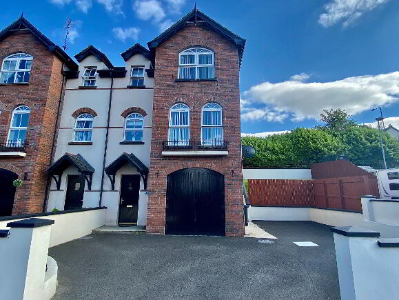 Photo 1 of 32 Foxhill, Waterside, Derry