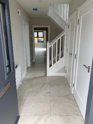 Photo 1 of 9 Glenburn View, Galbally
