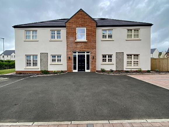 Photo 1 of 1a Oak Country Manor, Waterside, L'Derry