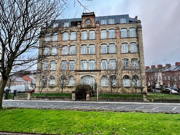 Photo 1 of 31 Four Seasons Apartments, Foyle Road, Derry