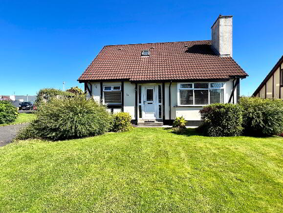 Photo 1 of 141 Templegrove, Derry