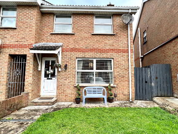 Photo 1 of 158 Shepherds Glen, Waterside, Derry