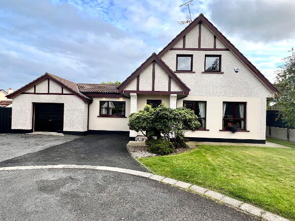 Photo 1 of 24 Gelvin Grange, Waterside, Derry