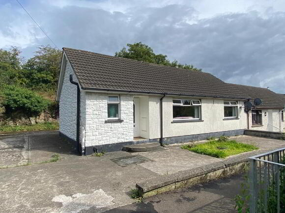 Photo 1 of 15 Thompson Gardens, Maghera