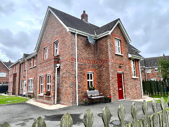 Photo 1 of 48 Ivy Mead Mews, Waterside, L'Derry
