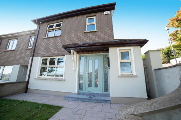 Photo 1 of 112 Woodview Drive, Mallow