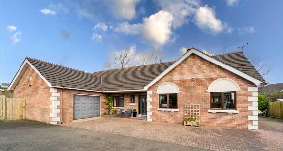 Photo 1 of 12 Magheralave Manor, Lisburn