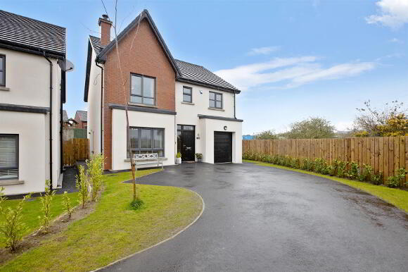 23 Brooke Hall Drive 41.jpg