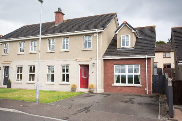 Photo 1 of 42 Laurel Grove, Newry