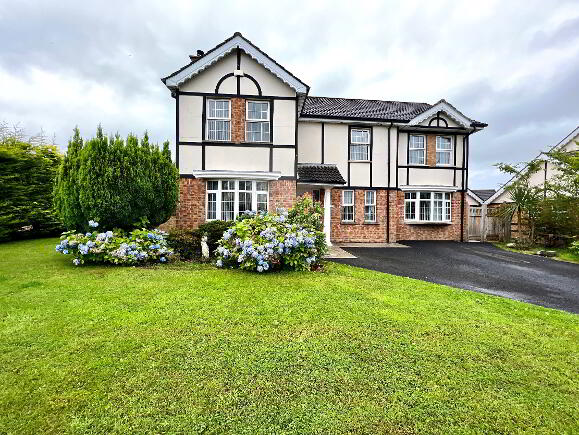 Photo 1 of 11 Oakbridge Park, Derry