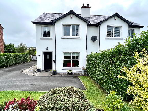 Photo 1 of 14 Manor Hill, Waterside, L'Derry
